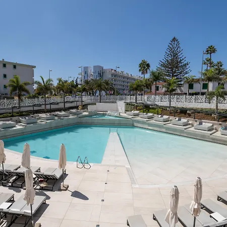 Hotel Caserio