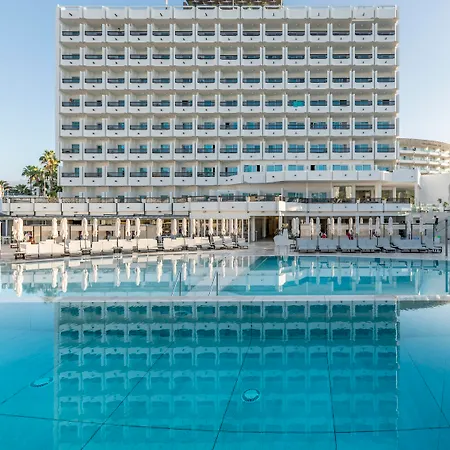 Caserio Hotell 4*